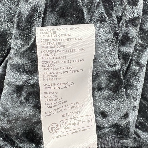 Kimchi Blue Ryder Velvet & Lace Mini Dress NWT Size Large - Picture 11 of 16